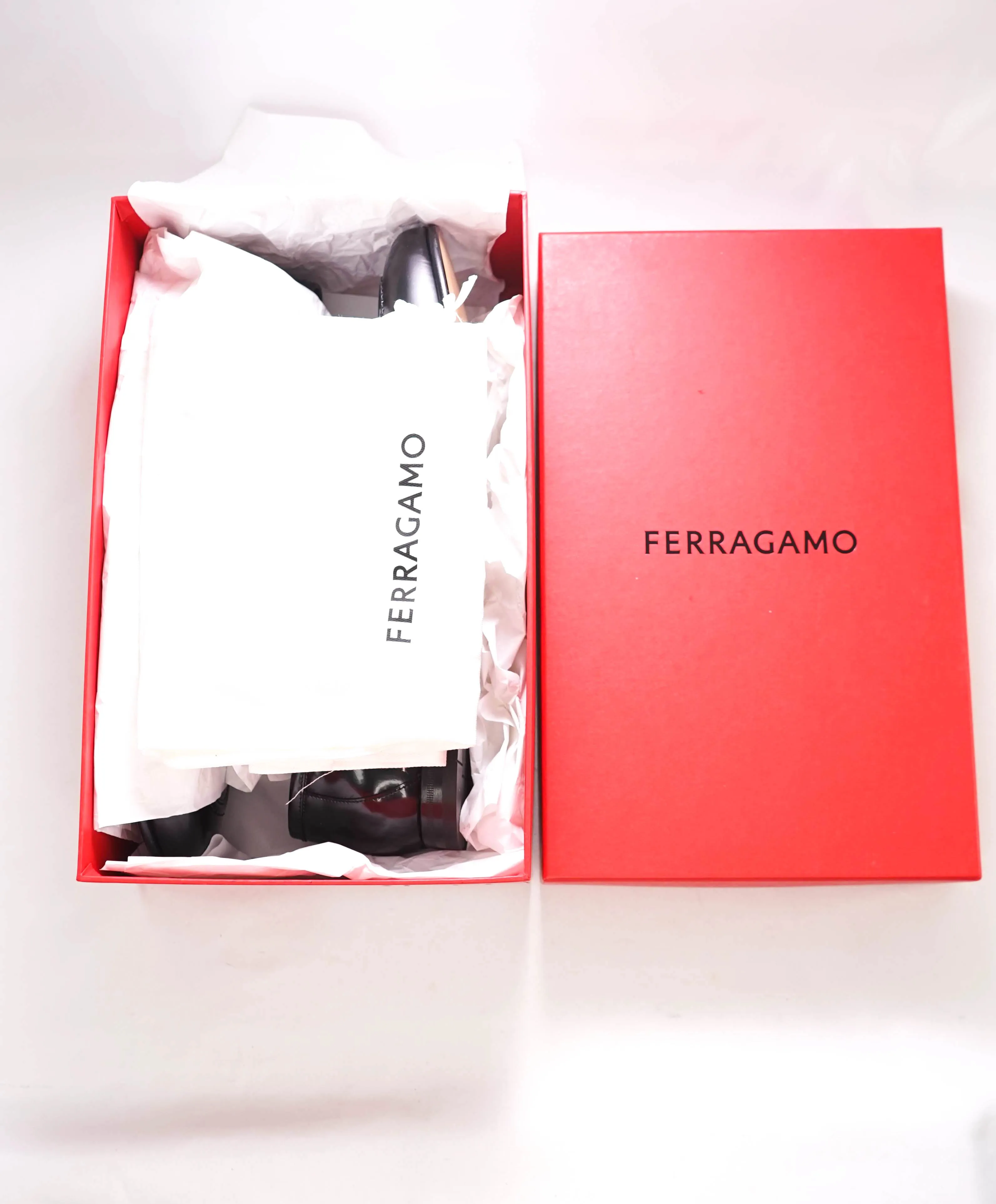 $850 SALVATORE FERRAGAMO - “GIN 4" Gancini Bit Loafer Black Leather - 13 US