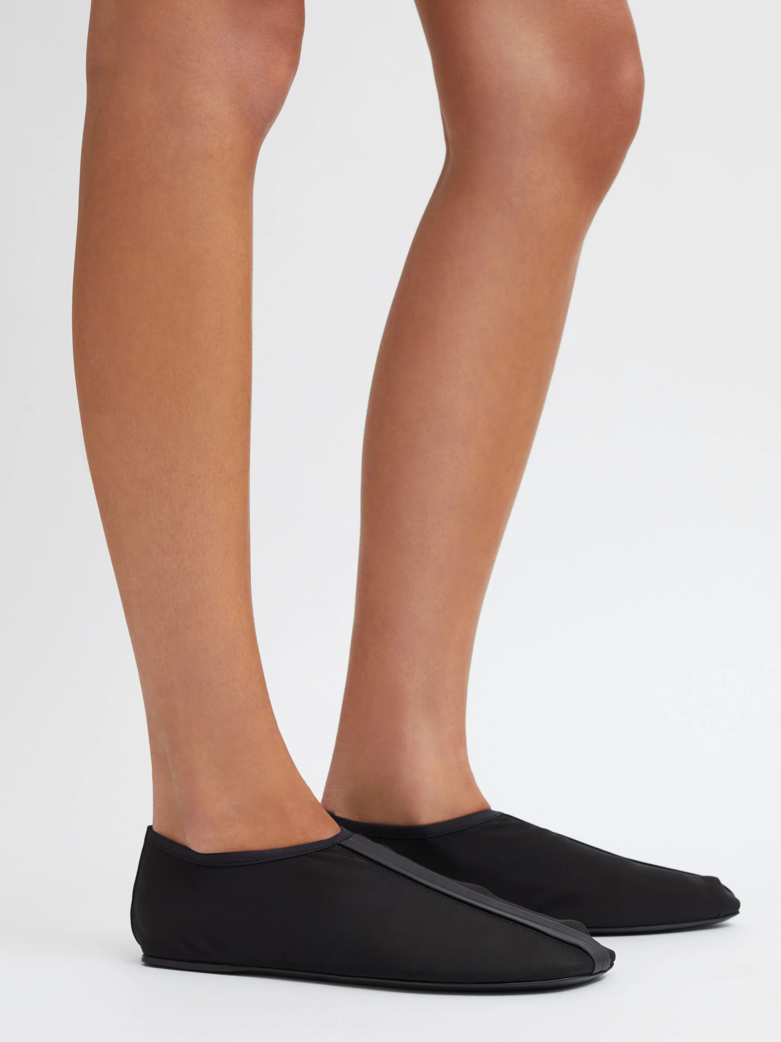 Mesh Flat